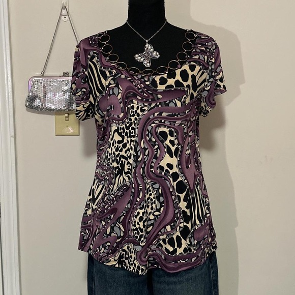 Vintage Gugie‎ Purple and black animal print short sleeve top - Picture 1 of 5